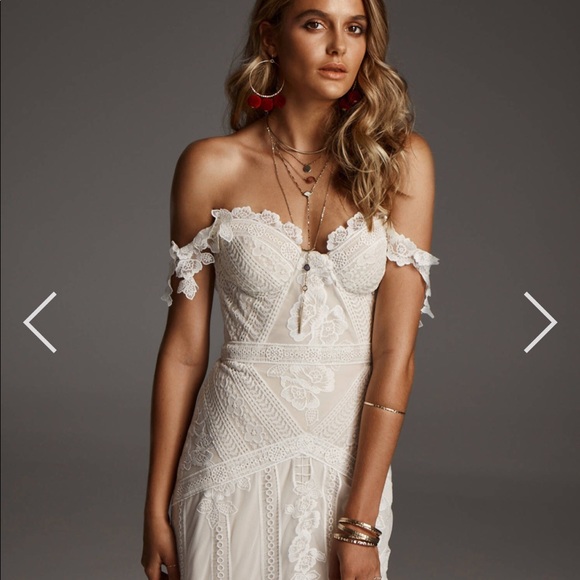 Rue De Seine Fox Gown - Picture 2 of 8